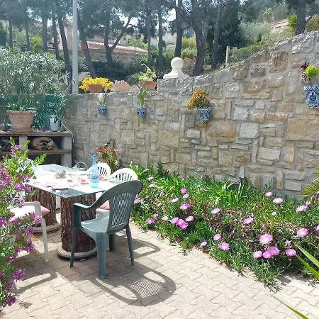 Villa Les Cigales A La Madrague Saint-Cyr-sur-Mer Exterior photo